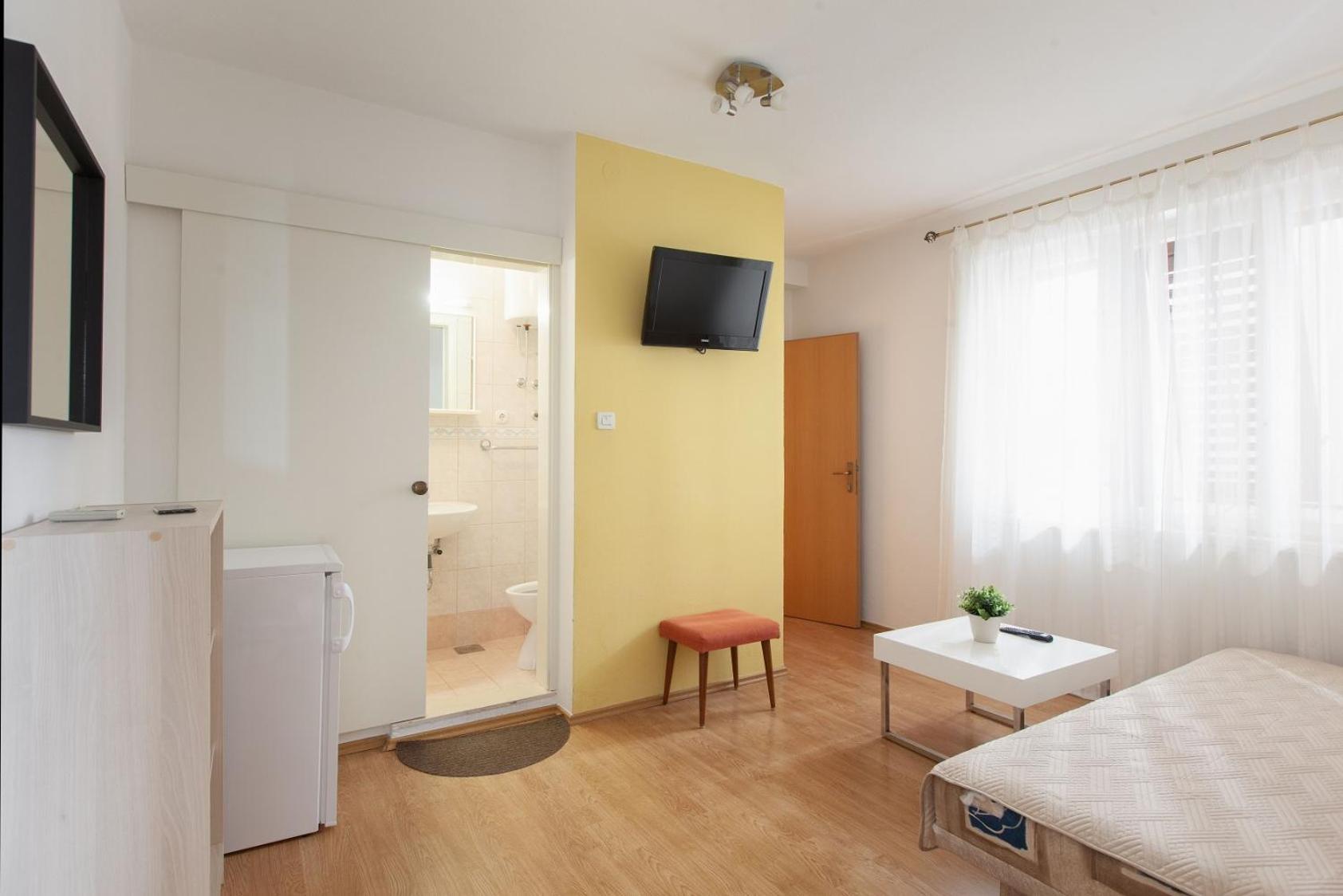Apartments Agneza Tucepi Tučepi Exterior foto
